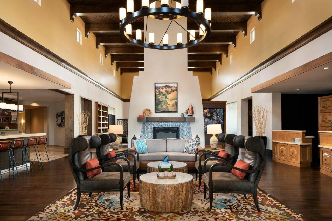 Courtyard By Marriott Santa Barbara Goleta Hotel Екстериор снимка