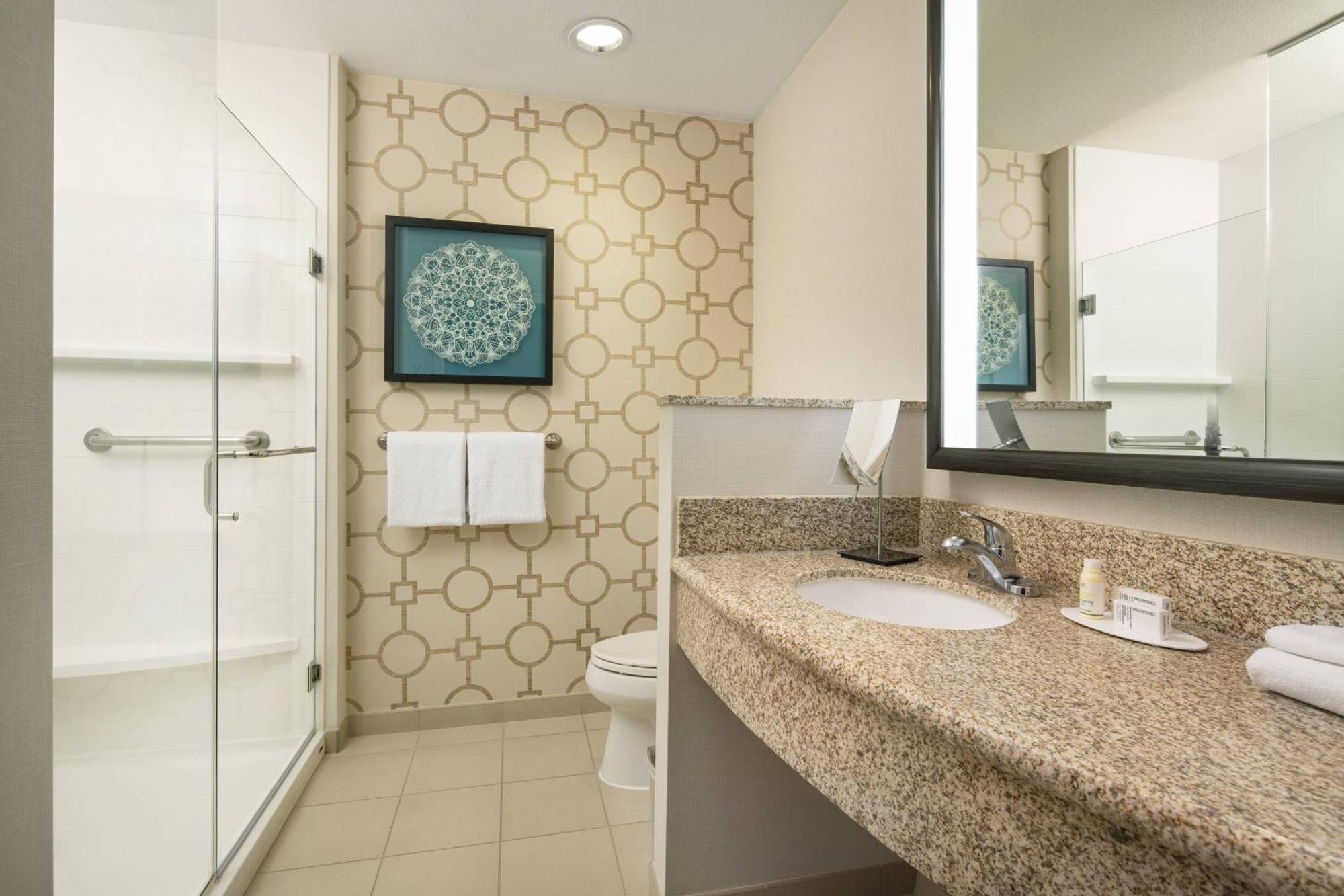Courtyard By Marriott Santa Barbara Goleta Hotel Екстериор снимка